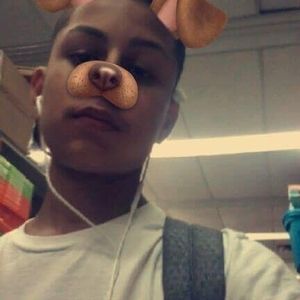 Meet your Posher, Adriel